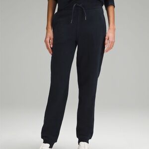 Lululemon Scuba Jogger - Full Length